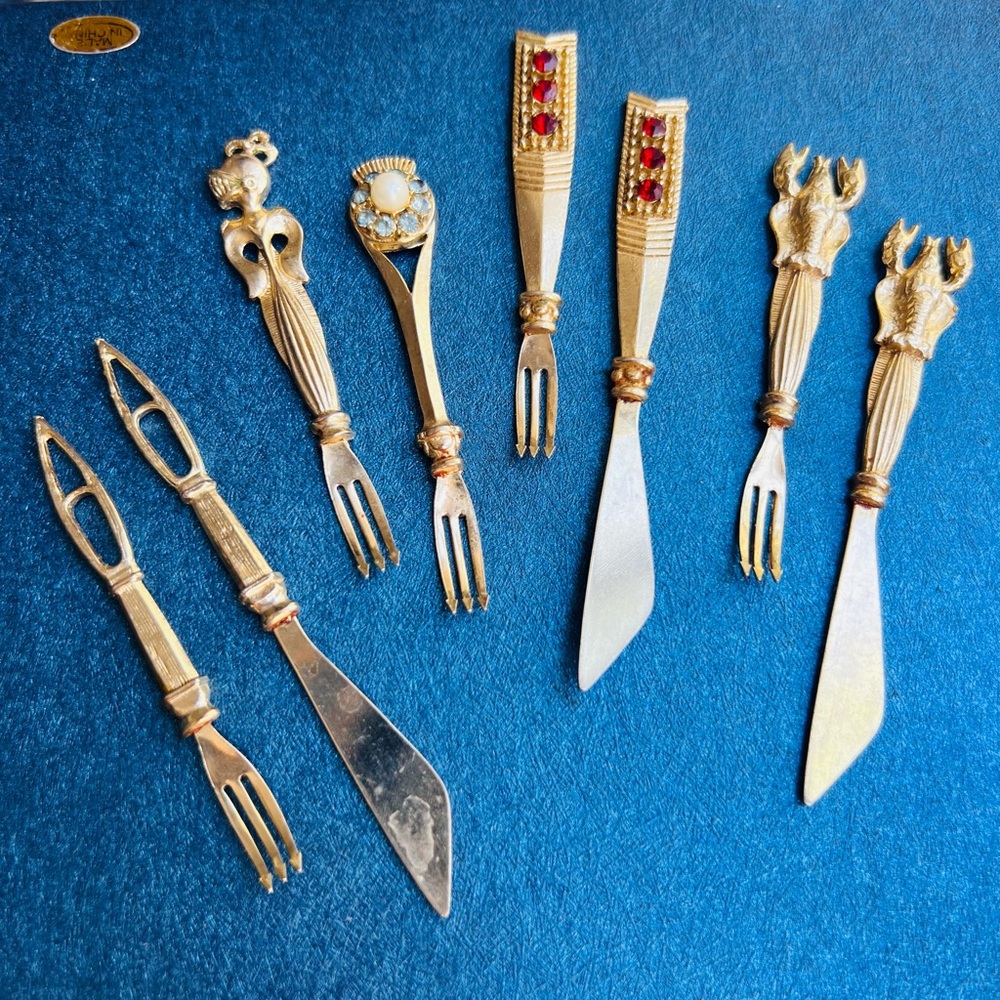 Unique Vintage Gold Serveware Collection